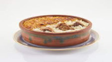 طاجن الارز باللحمة
