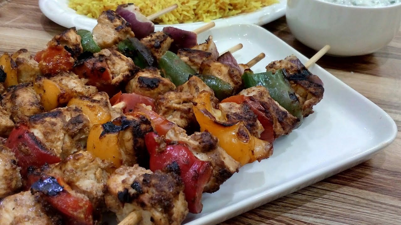 رمضان خلاص على الأبواب.. خطوات تحضير تتبيلة الشيش طاووق المشوي مثل المحلات والمطاعم 3 رمضان خلاص على الأبواب.. خطوات تحضير تتبيلة الشيش طاووق المشوي مثل المحلات والمطاعم