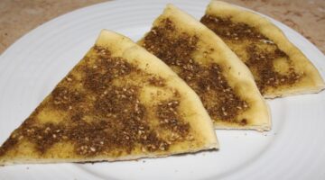 طريقة مناقيش بالزعتر