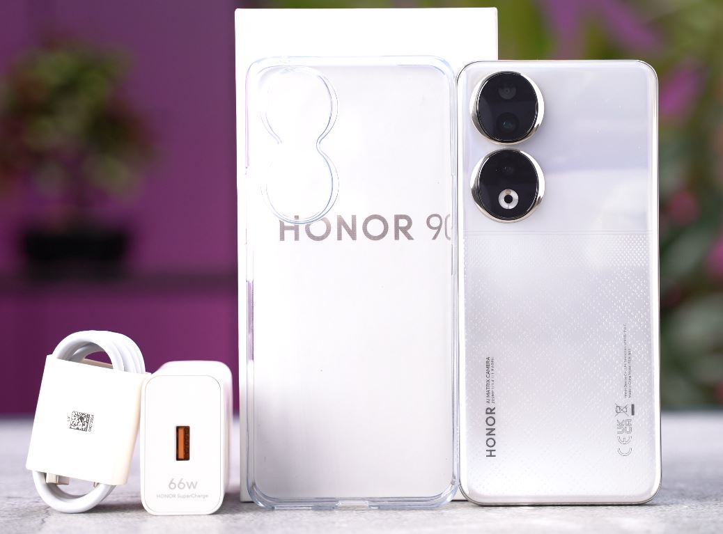 صاحب أجمل كاميرا في الفئة المتوسطة.. إليك مواصفات وسعر هاتف HONOR 90