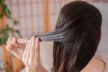 أفضل كيرياتين طبيعي لفرد الشعر وتنعيمه بطريقة طبيعية وآمنة وفعالة