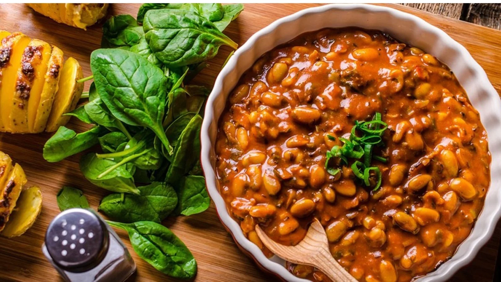 وجبة أساسية في سحور رمضان.. طريقة عمل طبق الفول المدمس في المنزل بخطوات سهلة وطعم لا يقاوم 5 وجبة أساسية في سحور رمضان.. طريقة عمل طبق الفول المدمس في المنزل بخطوات سهلة وطعم لا يقاوم