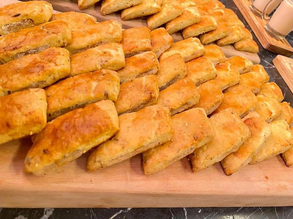 قراقيش السمسم سهلة التحضير بمكونات متوفرة في كل بيت