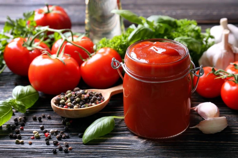 وداعاً لشرائه جاهز.. خطوات بسيطة لتحضير الكاتشب اللذيذ في مطبخك 5 وداعاً لشرائه جاهز.. خطوات بسيطة لتحضير الكاتشب اللذيذ في مطبخك
