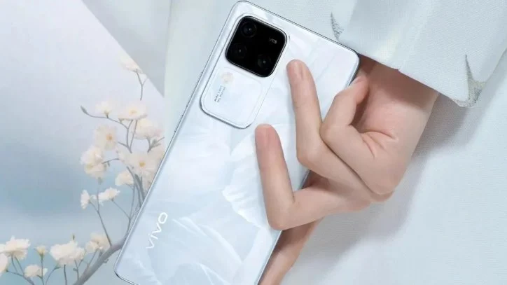 قريبا في مصر.. انطلاق هاتف Vivo V30 في الخارج