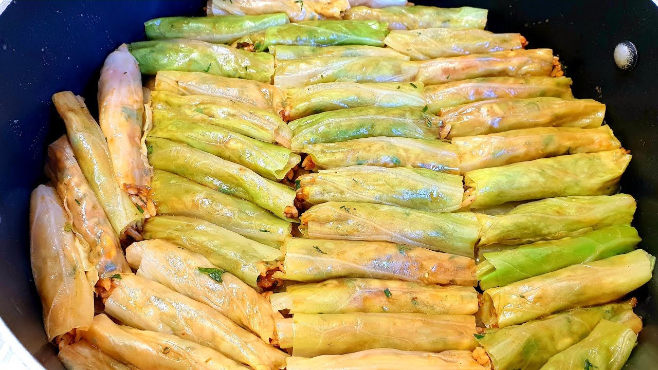 عمل محشي الكرنب في المنزل بمذاق شهي 2 عمل محشي الكرنب في المنزل بمذاق شهي