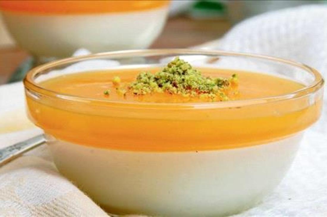 حلوى مناسبة جداً لشهر رمضان الكريم .. طريقة تحضير مهلبية قمر الدين في البيت
