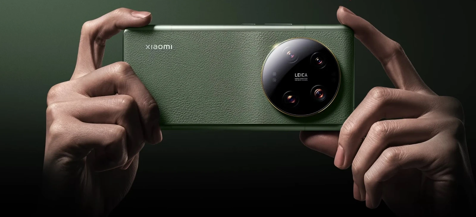 4 كاميرات خرافية خارقة.. مواصفات هاتف Xiaomi 14 Ultra وموعد إصداره وسعره في السعودية والإمارات 5 4 كاميرات خرافية خارقة.. مواصفات هاتف Xiaomi 14 Ultra وموعد إصداره وسعره في السعودية والإمارات