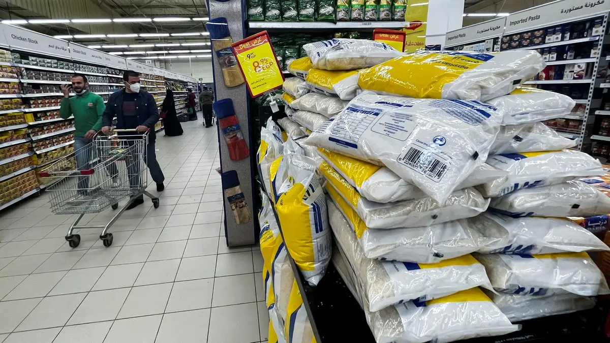 هيقضي على المضاربات.. تحركات حكومية من أجل السيطرة على ارتفاع الأسعار بهذا القرار 5 هيقضي على المضاربات.. تحركات حكومية من أجل السيطرة على ارتفاع الأسعار بهذا القرار