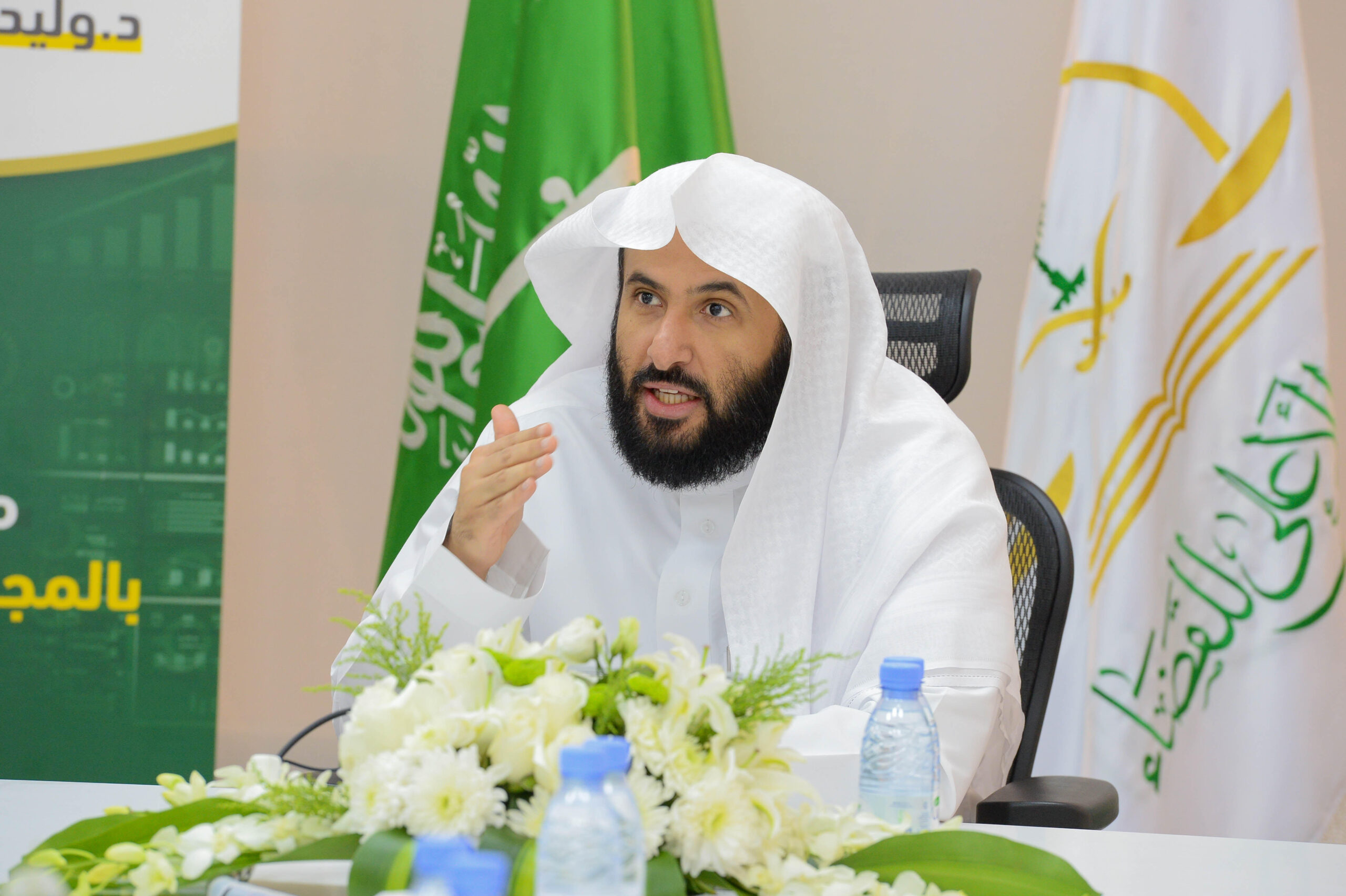 وزير العدل يشدد على ضرورة اتخاذ الإجراءات اللازمة للتحقق من الشكاوى ضد أعضاء المحاكم 5 وزير العدل يشدد على ضرورة اتخاذ الإجراءات اللازمة للتحقق من الشكاوى ضد أعضاء المحاكم