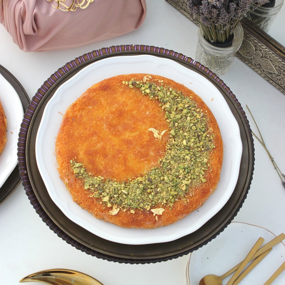 طريقة عمل الكنافة بالقشطة الكدابة خطوة بخطوة