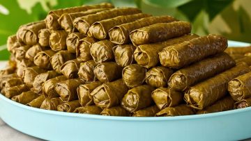 محشي ورق العنب على اصوله يذوب بالفم.. الذ ورق عنب ممكن تجربوه بخلطة رهيبة