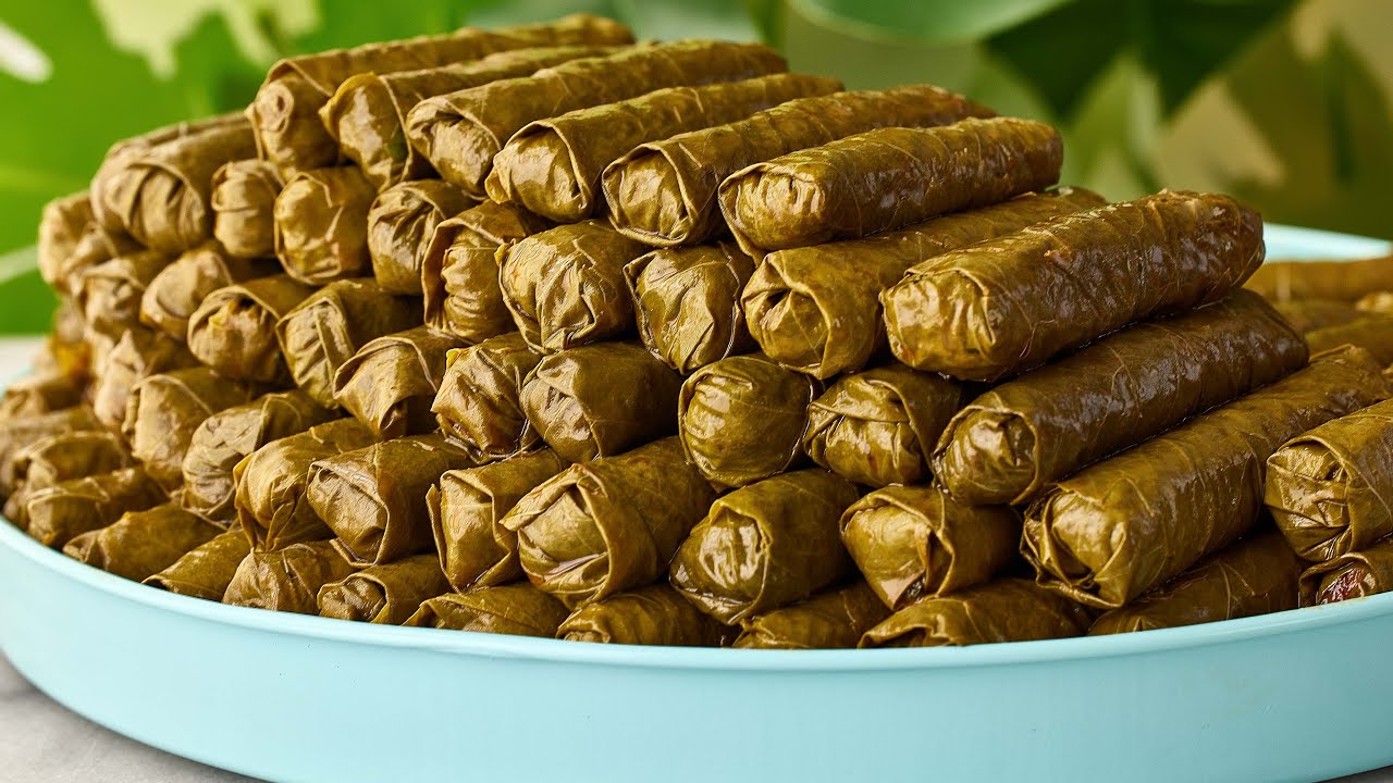 محشي ورق العنب على اصوله يذوب بالفم.. الذ ورق عنب ممكن تجربوه بخلطة رهيبة