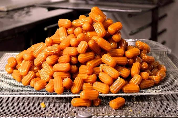 طريقة عمل بلح الشام في المنزل بمكونات بسيطة والكمية وفيرة