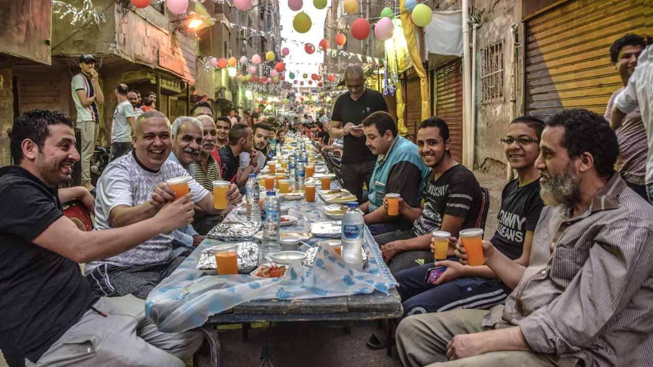 دعاء شهر رمضان مستجاب ومكتوب ردده في أول أيام الشهر المبارك 2 دعاء شهر رمضان مستجاب ومكتوب ردده في أول أيام الشهر المبارك