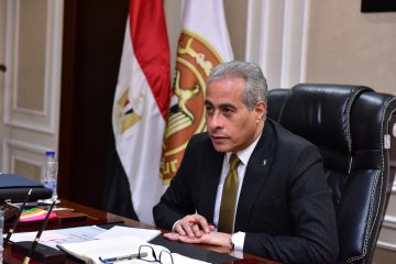 4 أيام إجازة متتالية.. وزارة العمل تعلن إجازة رسمية بمناسبة عيد العمال وعيد شم النسيم للعاملين في هذا القطاع