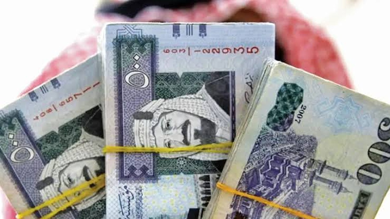 هتسد ديونك كلها.. تمويل شخصي بدون تحويل الراتب من بنك الرياض يصل إلى 300 ألف ريال سعودي على فترات سداد ميسرة 5 هتسد ديونك كلها.. تمويل شخصي بدون تحويل الراتب من بنك الرياض يصل إلى 300 ألف ريال سعودي على فترات سداد ميسرة