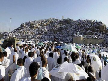 الداخلية السعودية تحذر: إبراز تصريح الحج لرجال الأمن شرط نظامي لمنع وضبط المخالفين
