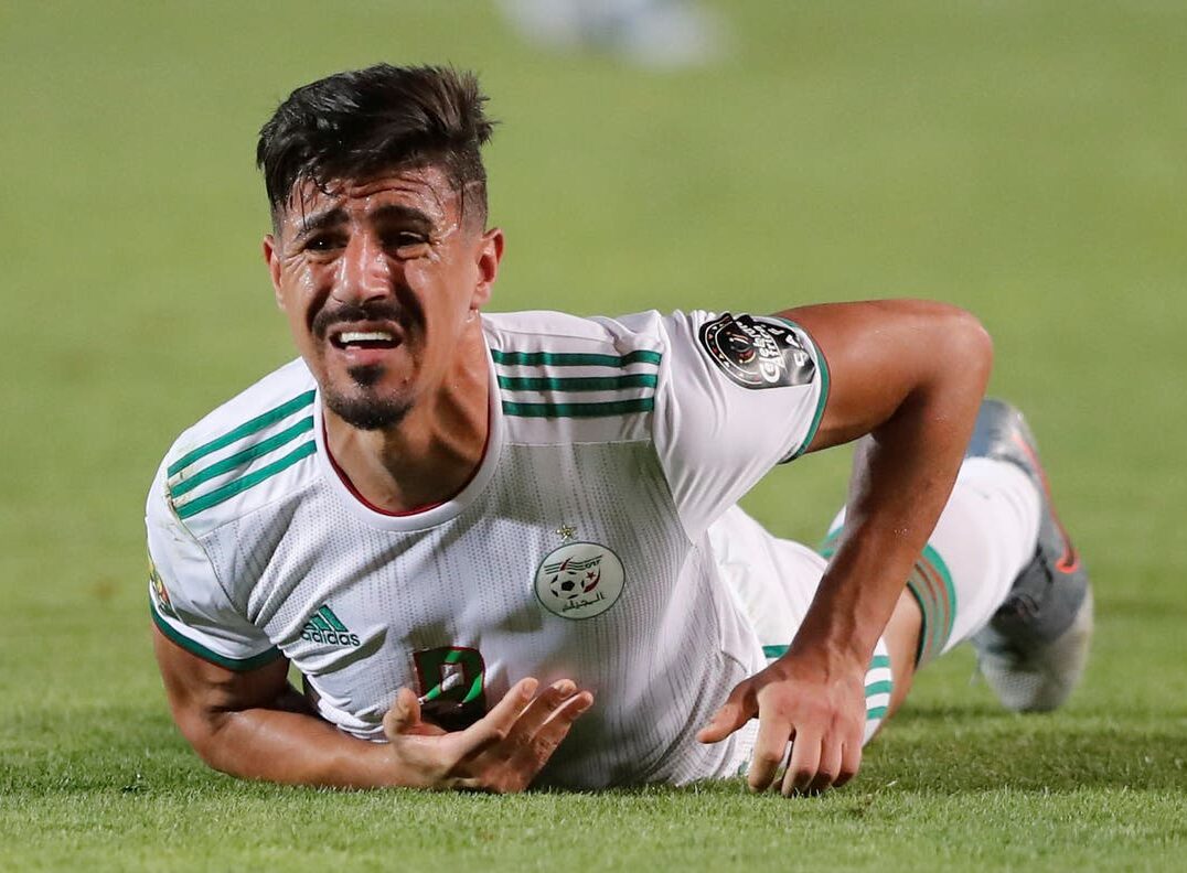 شوبير يكشف حقيقة إنضمام بغداد بونجاح للأهلي في الميركاتو 2 شوبير يكشف حقيقة إنضمام بغداد بونجاح للأهلي في الميركاتو
