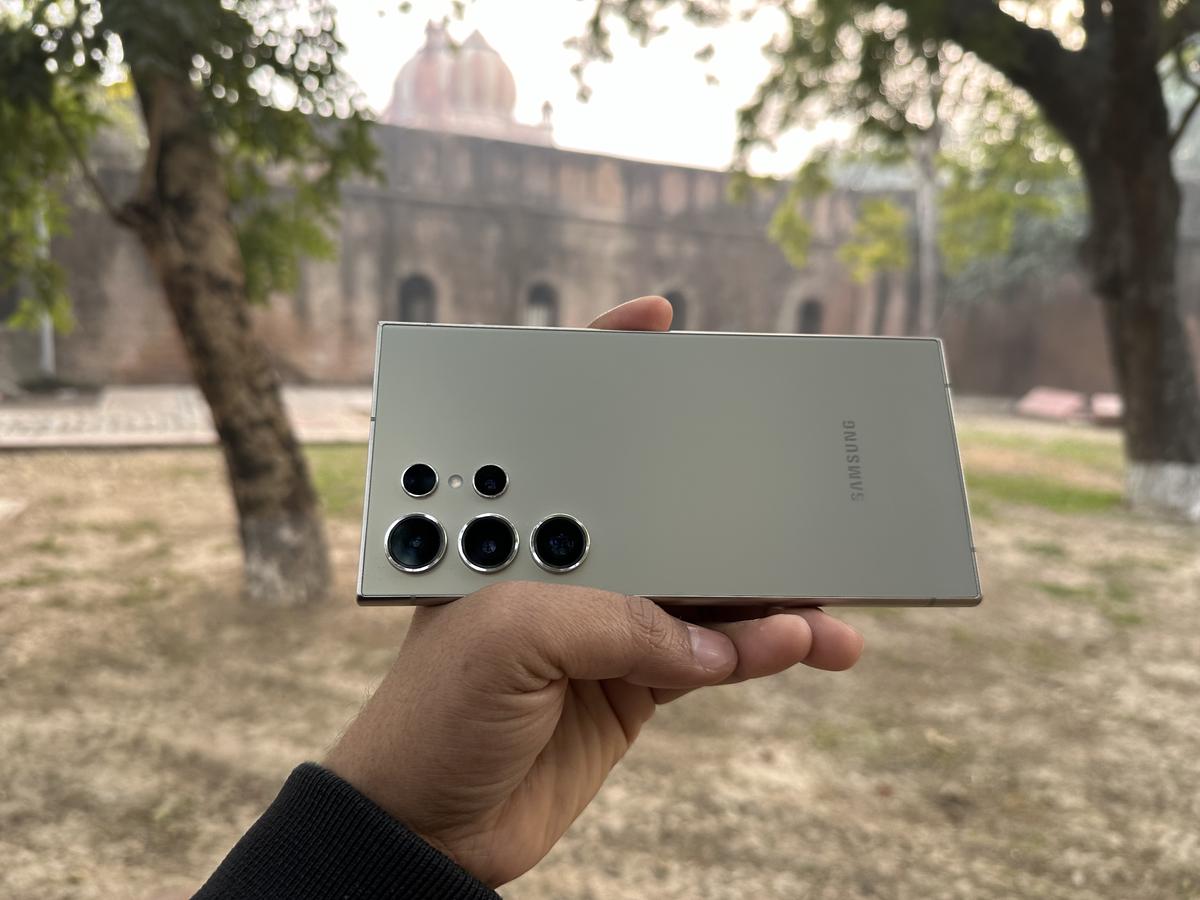 "وفر مبلغ كبير".. سعر هاتف Samsung Galaxy S24 Ultra في مكتبة جرير السعودية ومواصفات الهاتف بالكامل 7 “وفر مبلغ كبير”.. سعر هاتف Samsung Galaxy S24 Ultra في مكتبة جرير السعودية ومواصفات الهاتف بالكامل