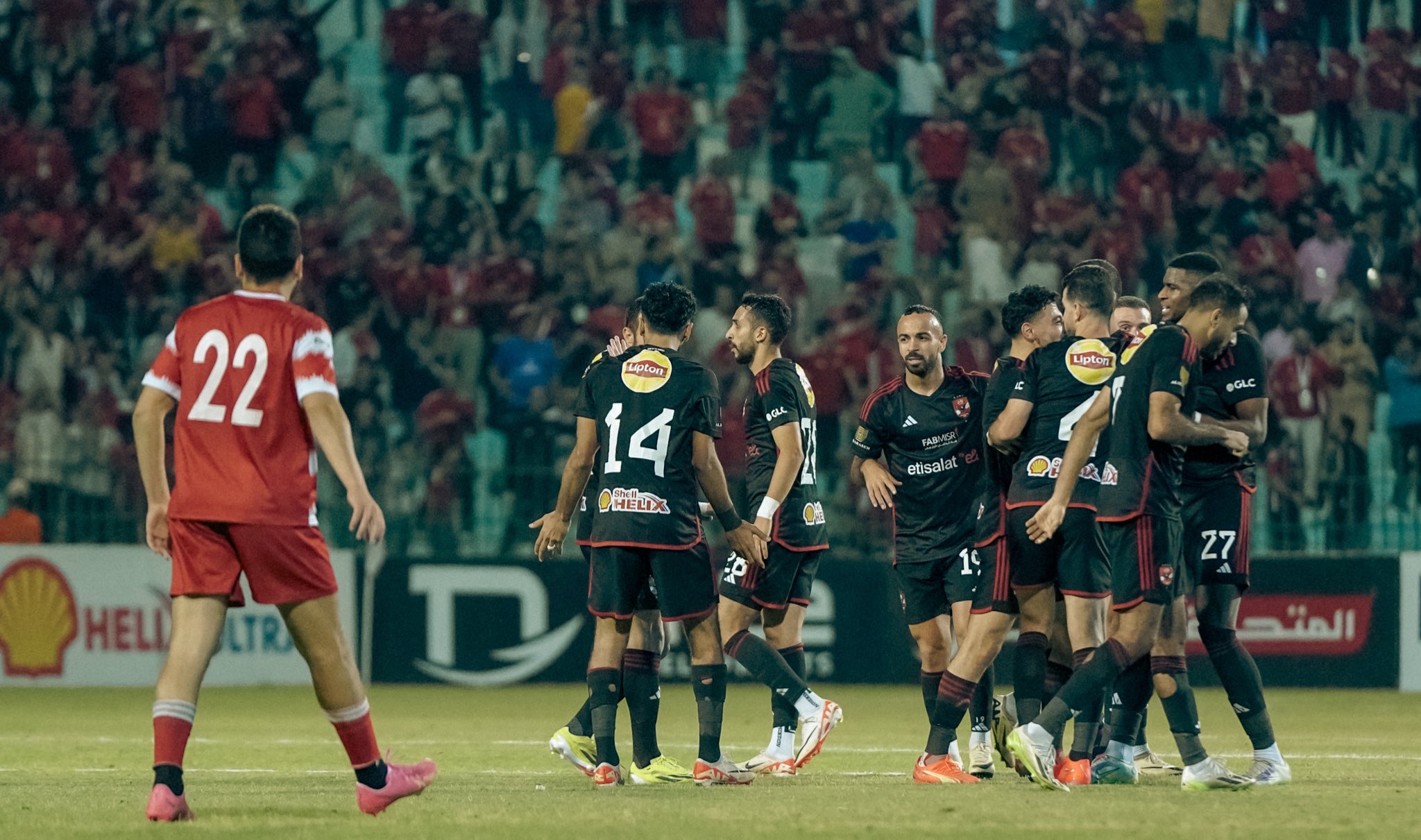 الأهلي يخطف فوزًا قاتلًا في الدقائق الأخيرة أمام بلدية المحلة في الدوري 6 الأهلي يخطف فوزًا قاتلًا في الدقائق الأخيرة أمام بلدية المحلة في الدوري
