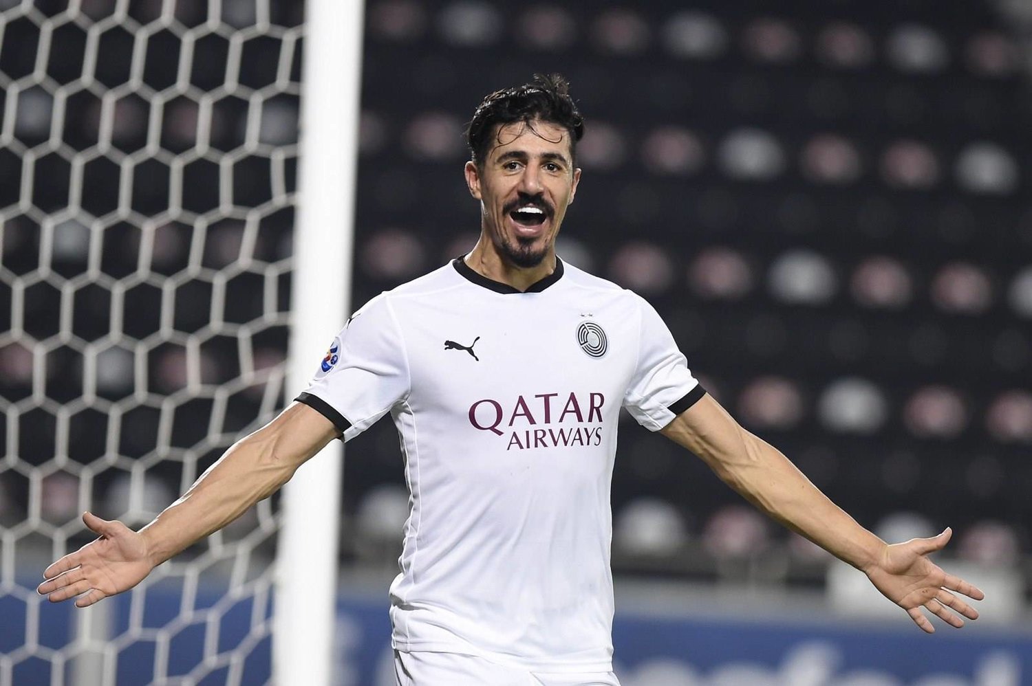 بغداد بونجاح يقترب من الانضمام إلى دوري روشن بعد رحيله عن السد 5 بغداد بونجاح يقترب من الانضمام إلى دوري روشن بعد رحيله عن السد