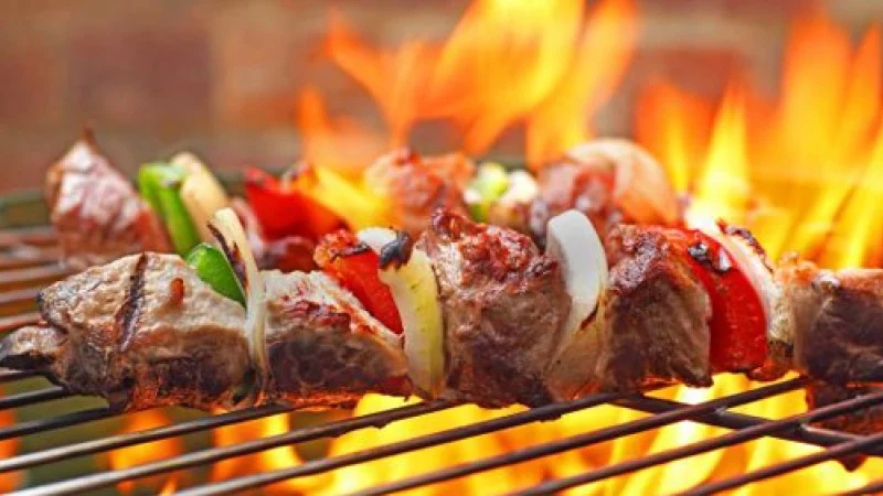 حضريها بالمكونات المظبوطة.. طريقة تحضير الكباب المشوي في المنزل 5 حضريها بالمكونات المظبوطة.. طريقة تحضير الكباب المشوي في المنزل