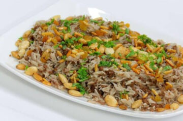 طريقة عمل أرز بالخضار واللحمة المفرومة في المنزل
