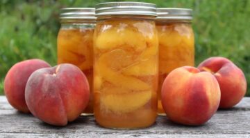 Canning Peaches