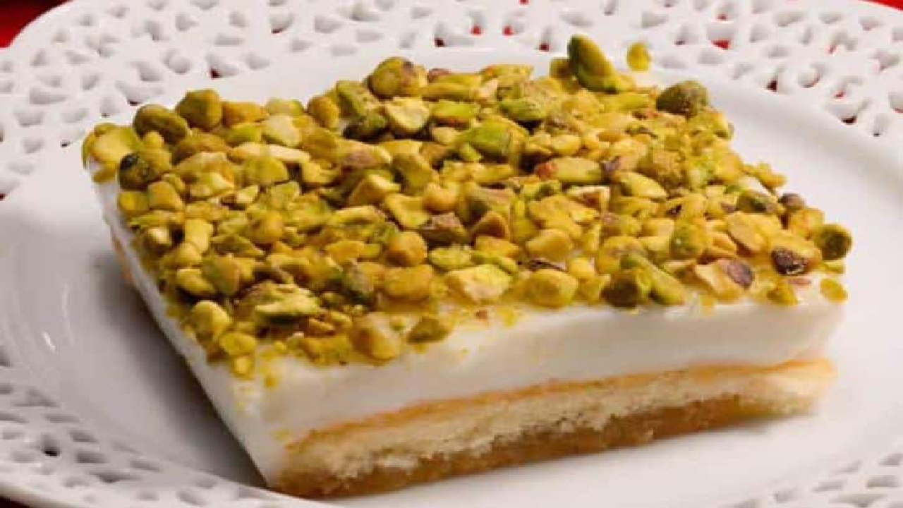 حلوى سريعة اقتصادية.. أعملي عيش السرايا بدون فرن وبمكونات بسيطة 5 حلوى سريعة اقتصادية.. أعملي عيش السرايا بدون فرن وبمكونات بسيطة
