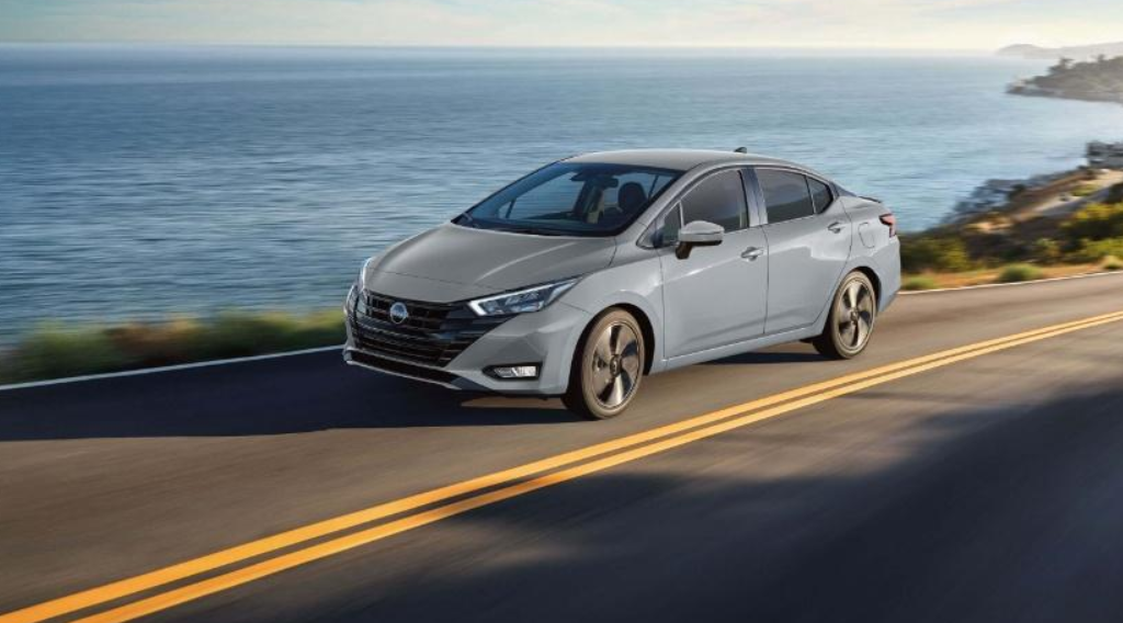 أسعار ومميزات السيارة نيسان صني الجديدة Nissan sunny 2024 2 أسعار ومميزات السيارة نيسان صني الجديدة Nissan sunny 2024