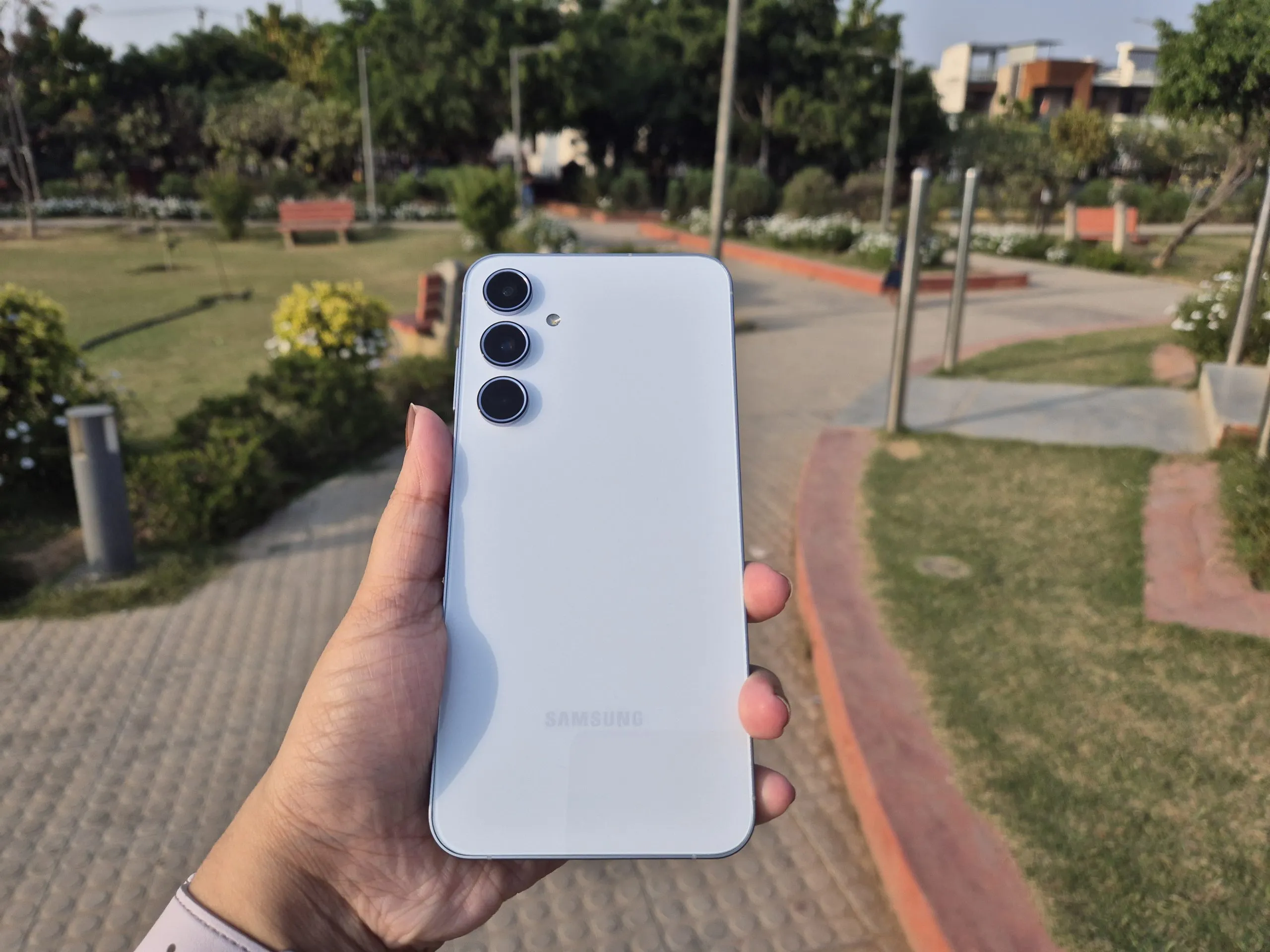 مواصفات هاتف Samsung Galaxy A55 5G أفضل هواتف الفئة المتوسطة 5 مواصفات هاتف Samsung Galaxy A55 5G أفضل هواتف الفئة المتوسطة
