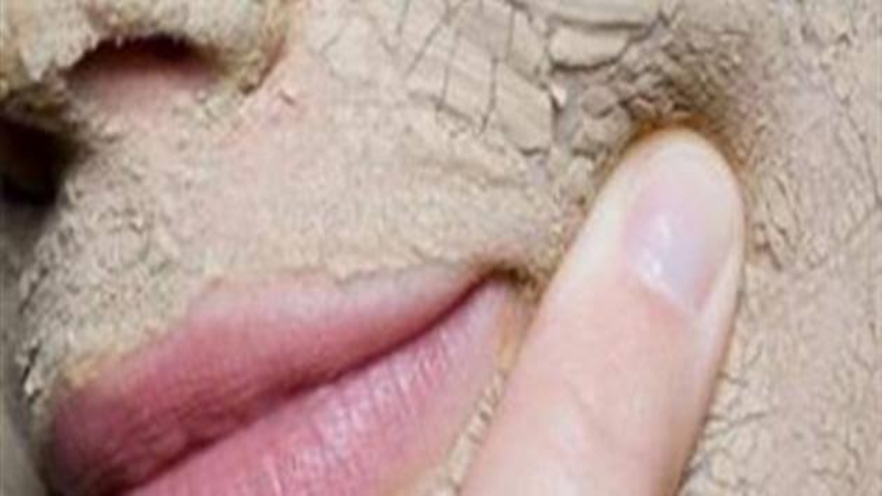 وصفة للعرائس.!! الخميرة وماء الورد هتخلي بشرتك شبابية باستمرار 5 وصفة للعرائس.!! الخميرة وماء الورد هتخلي بشرتك شبابية باستمرار