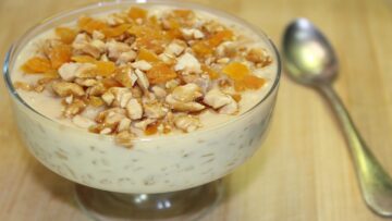 طريقة عمل حلى شوفان بالحليب والعسل في الممزل