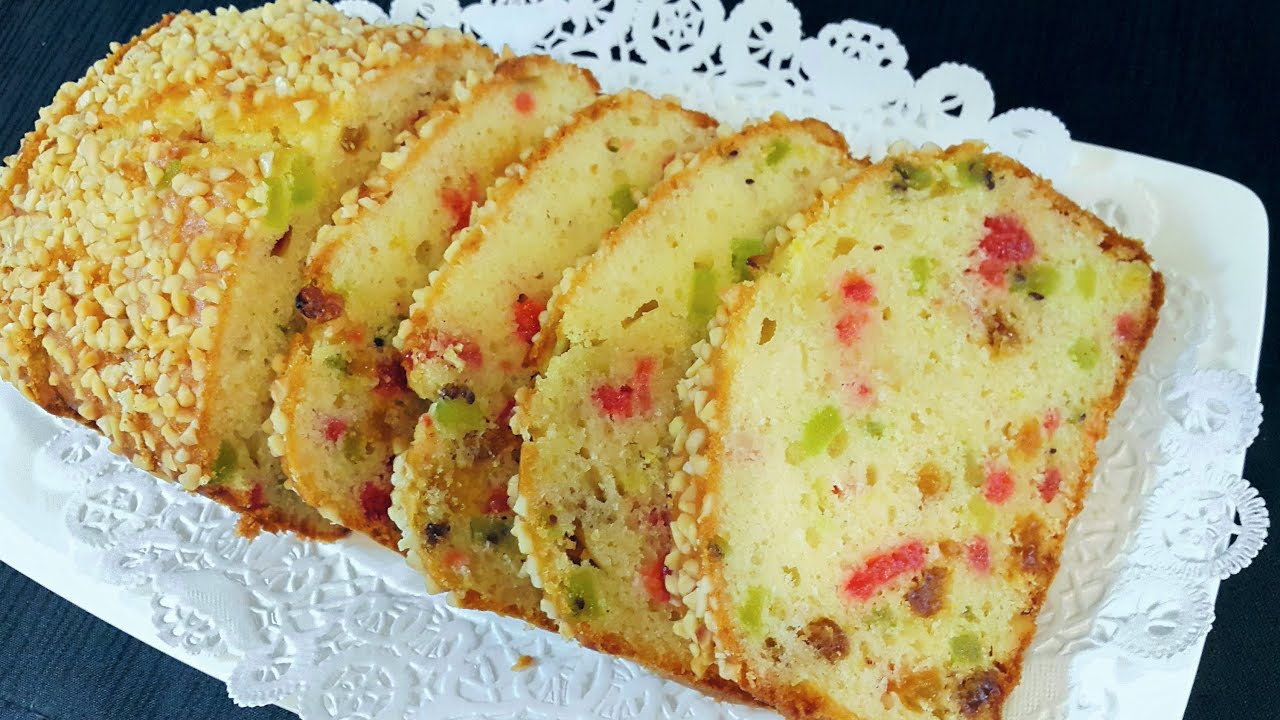 طريقة عمل كيكة الزبادي الاسفنجية بالفواكه المجففة في البيت بمكونات سهلة 5 طريقة عمل كيكة الزبادي الاسفنجية بالفواكه المجففة في البيت بمكونات سهلة