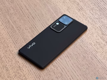 “إمكانيات جبارة”.. تعرف على مواصفات هاتف Vivo V30 Pro كاملة والسعر الرسمي للهاتف