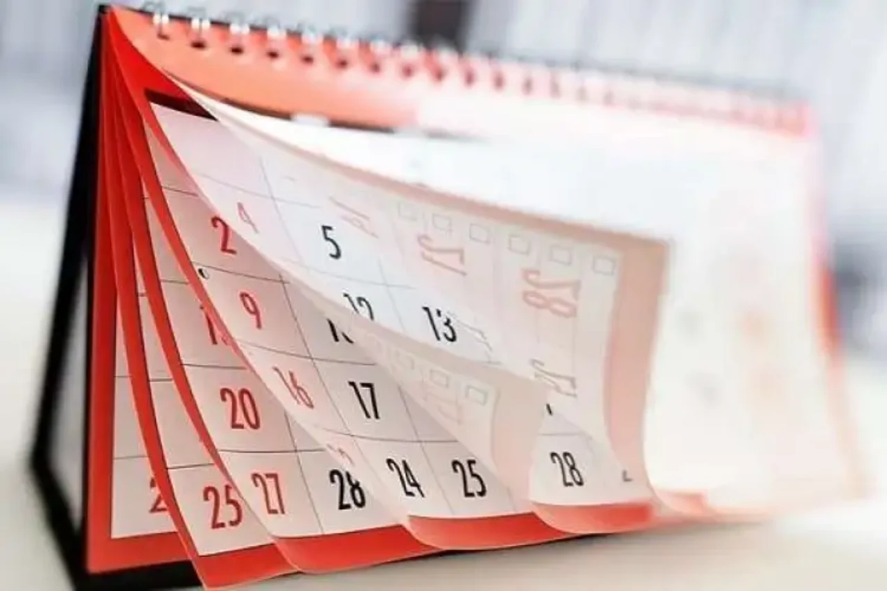 15 يوماً إجازة للموظفين..إجازات شهر يونيو 2024 تعرف عليها 5 15 يوماً إجازة للموظفين..إجازات شهر يونيو 2024 تعرف عليها