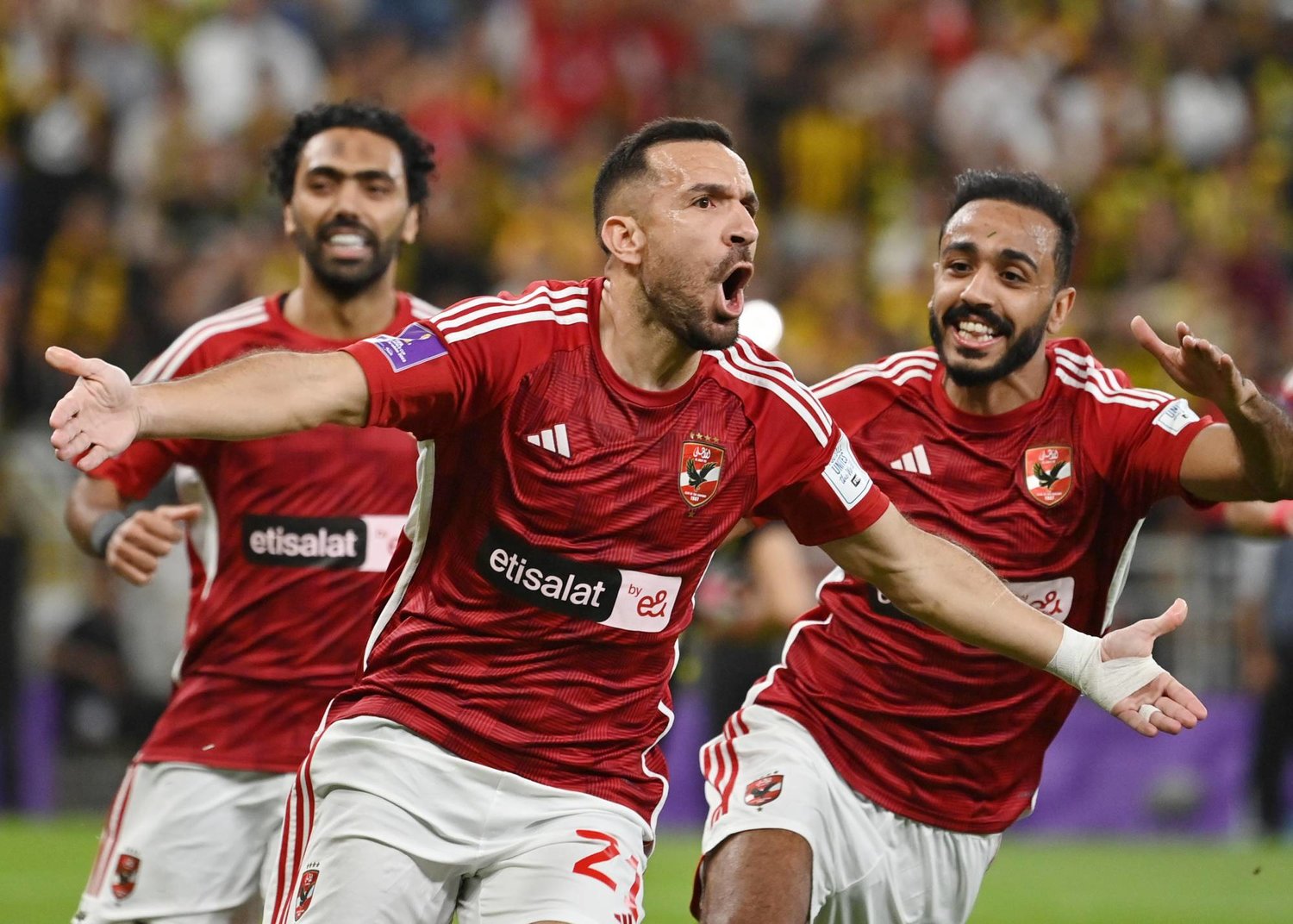 شوبير يكشف حقيقة لعب كاس السوبر الأفريقي في السعودية 2 شوبير يكشف حقيقة لعب كاس السوبر الأفريقي في السعودية