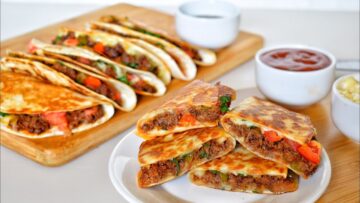 طريقة عمل كساديا باللحم رائعة المذاق أشهر الأطباق المكسيكية للعشا أو الغدا