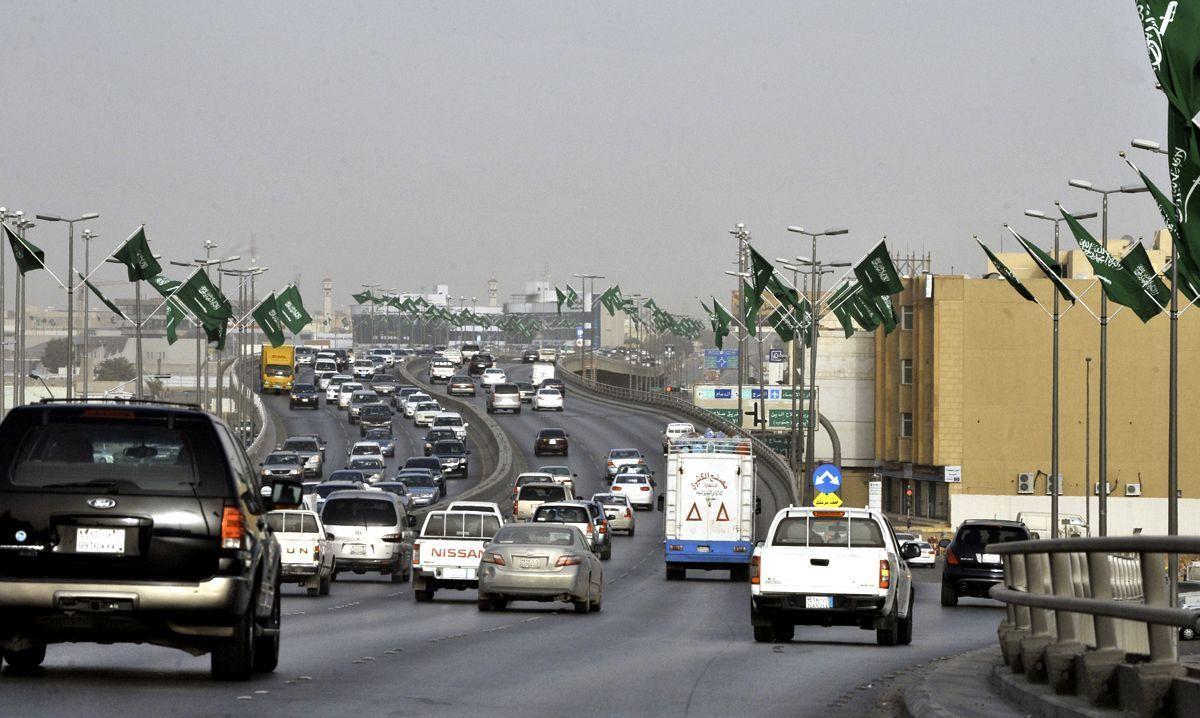 المرور السعودي يُحدد 4 مخالفات تحرم مرتكبها من الاستفادة من تخفيض سداد المخالفات المتراكمة 5 المرور السعودي يُحدد 4 مخالفات تحرم مرتكبها من الاستفادة من تخفيض سداد المخالفات المتراكمة
