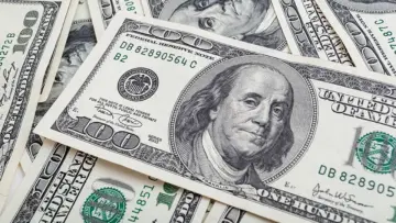 “الأخضر في النازل”.. سعر الدولار مقابل الجنيه المصري اليوم الجمعة 10 مايو 2024م