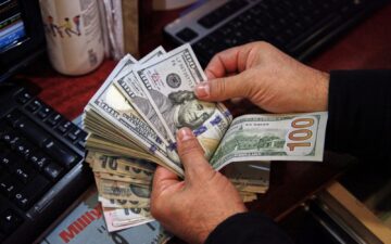 الدولار بكام الآن… سعر الورقة الخضراء في الينوك اليوم الأحد 12 مايو 2024