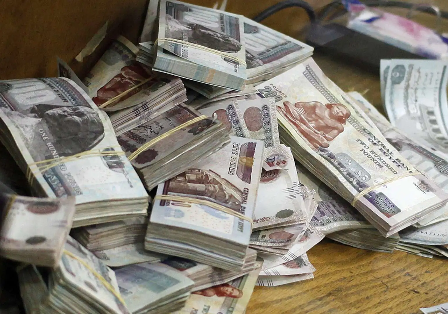 بالزيادة الأخيرة 15%.. بدء صرف معاشات شهر مايو 2024 اليوم وتستمر حتى يوم الإثنين القادم 5 بالزيادة الأخيرة 15%.. بدء صرف معاشات شهر مايو 2024 اليوم وتستمر حتى يوم الإثنين القادم