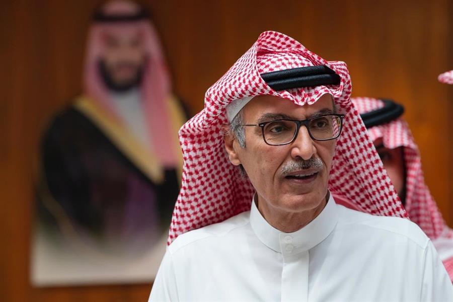 الديوان الملكي ينعي وفاة الأمير بدر بن عبدالمحسن ويعلن عن موعد الصلاة عليه 5 الديوان الملكي ينعي وفاة الأمير بدر بن عبدالمحسن ويعلن عن موعد الصلاة عليه