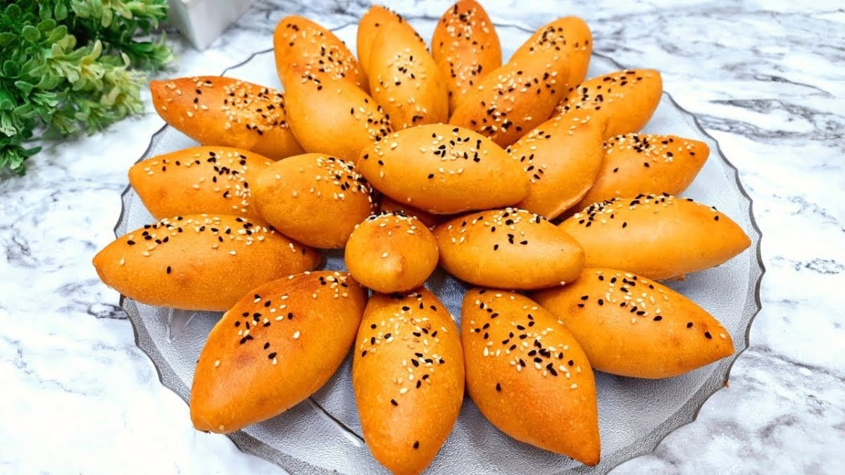 بأسرار المخابز .. طريقة عمل البوريك التركي الهش الطري في المنزل