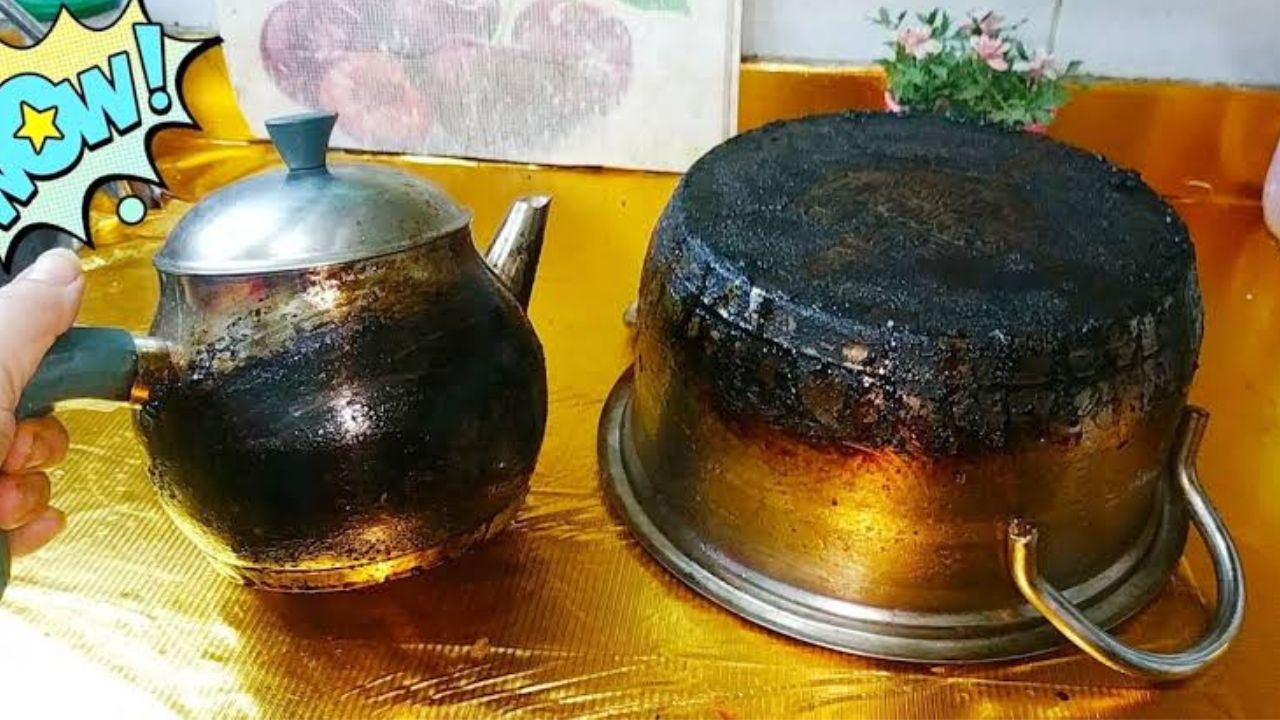 هتنبهري من اللمعان .. طريقة تنظيف البراد الاستانلس من الداخل والخارج بـ 3 وصفات جبارة 5 هتنبهري من اللمعان .. طريقة تنظيف البراد الاستانلس من الداخل والخارج بـ 3 وصفات جبارة