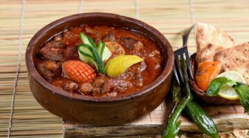 طريقة عمل ألذ طاجن بامية باللحمة الضاني