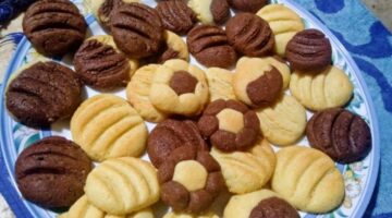 طريقة عمل بسكويت العشر دقائق 3