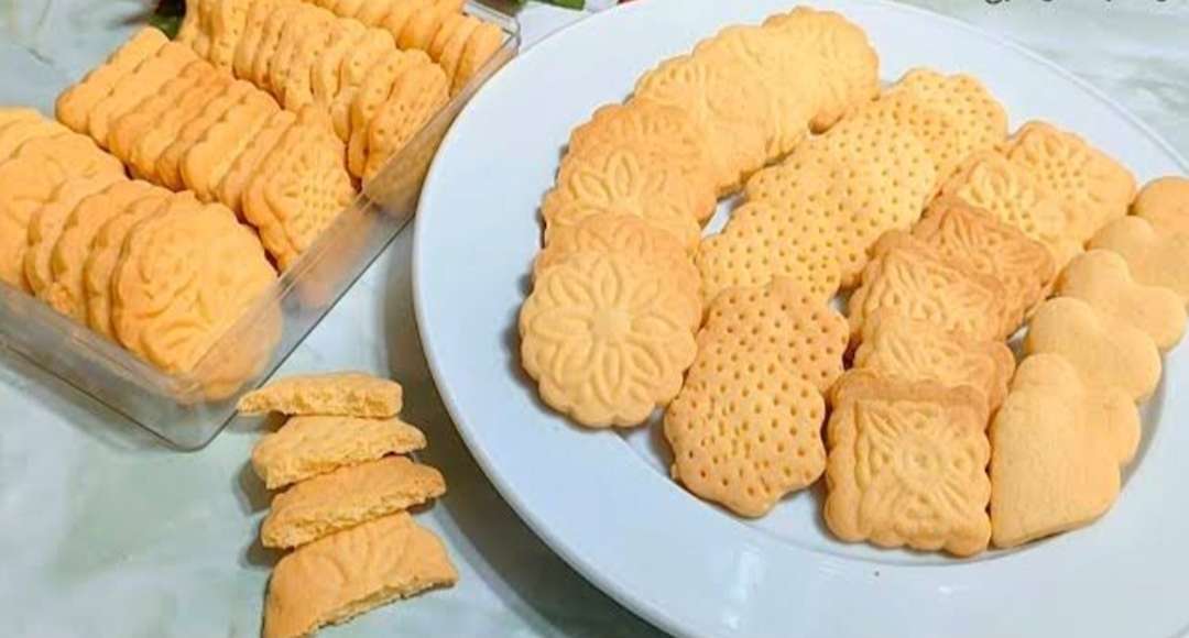 ببيضة واحدة اعملي بسكويت النشا المقرمش بمكونات بسيطة متوفرة في البيت 5 ببيضة واحدة اعملي بسكويت النشا المقرمش بمكونات بسيطة متوفرة في البيت