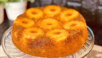 طريقة عمل كيكة الأناناس بالكراميل بطعمها الحلو الذي سيطلبونه كل يوم منك